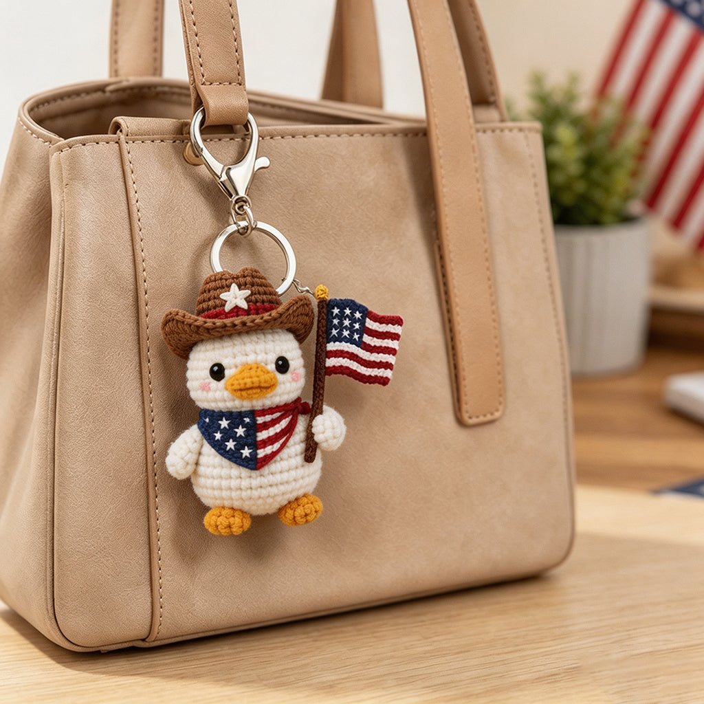 Handmade USA Flag Plush Keychain – Cute Crochet Bag Charm for Patriotic Gifts